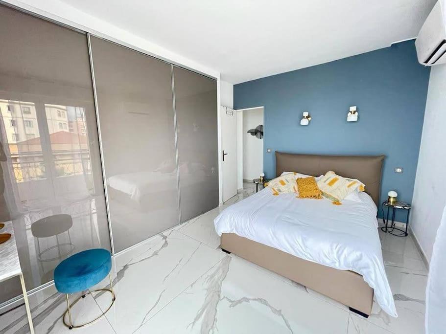 ניס Beach Front, Superbe Appartement Pour 4 Personnes מראה חיצוני תמונה