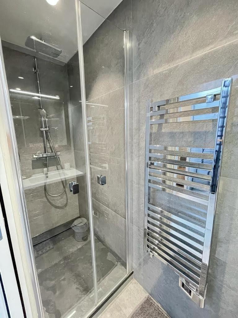 ניס Beach Front, Superbe Appartement Pour 4 Personnes מראה חיצוני תמונה