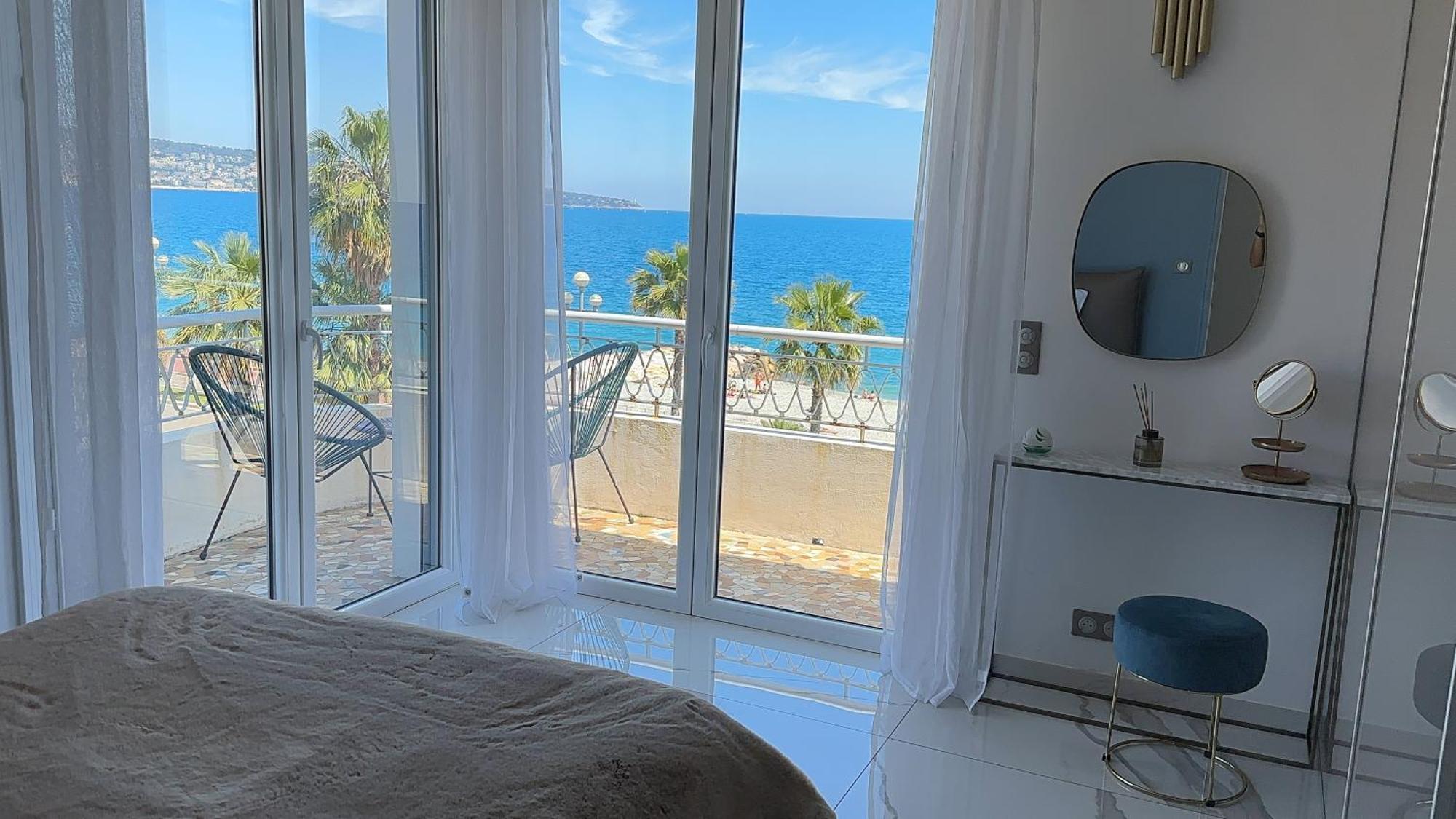 ניס Beach Front, Superbe Appartement Pour 4 Personnes מראה חיצוני תמונה